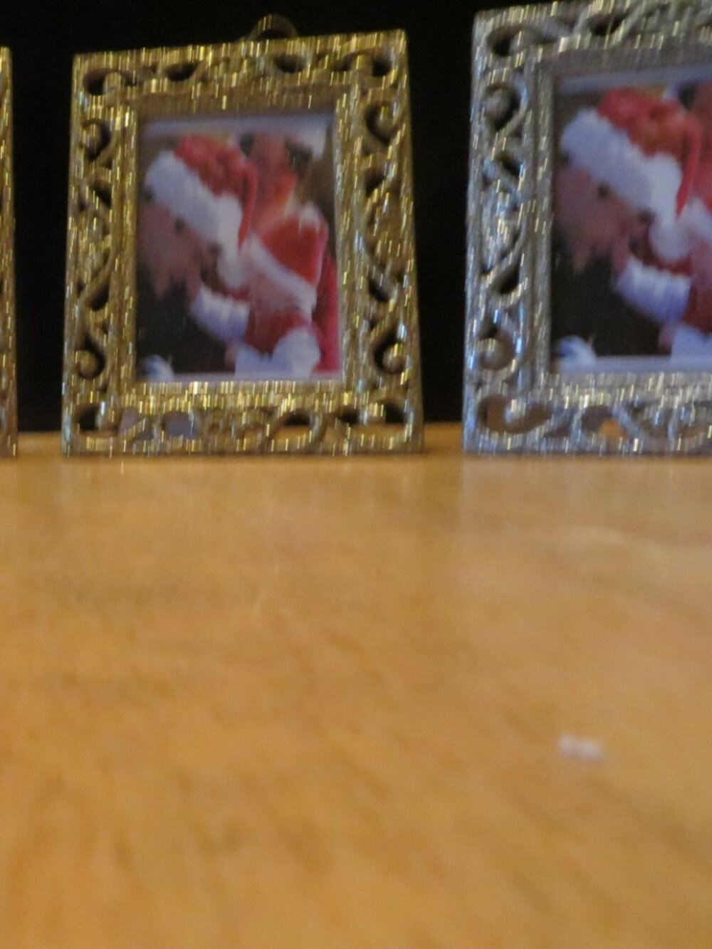 Set of 4 Glitter Picture Frames, 2 Gold and 2 Silver, 2.25 in x 3.5 in